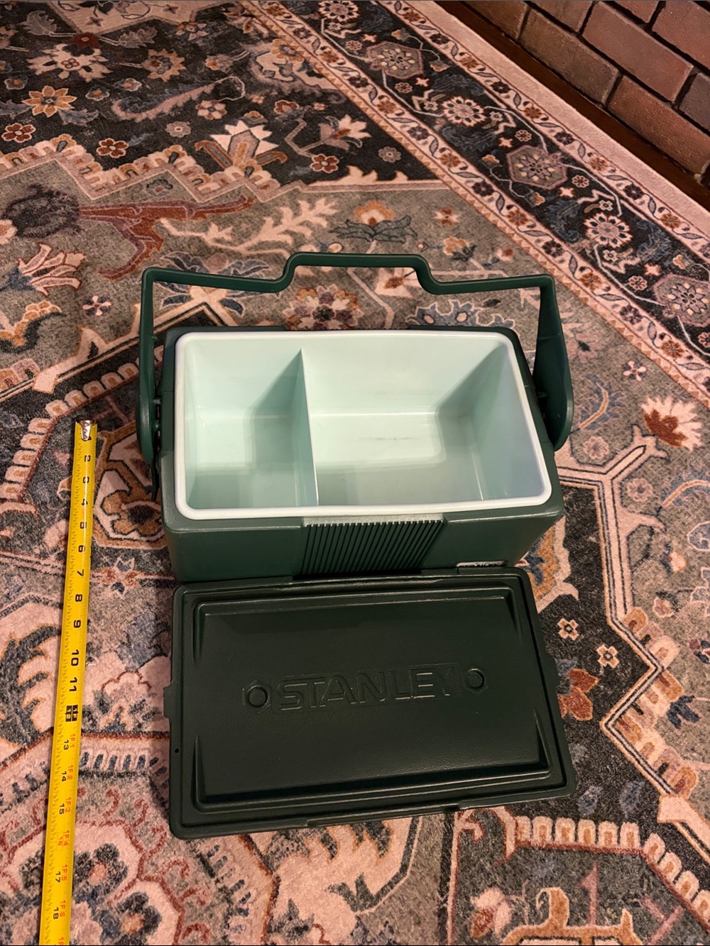 Vintage Stanley Aladdin Green Lunchbox Cooler and Locking Lid - Picture 8 of 14